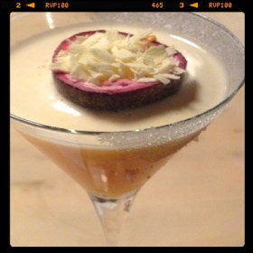 sneakpeak-passionfruitmartini
